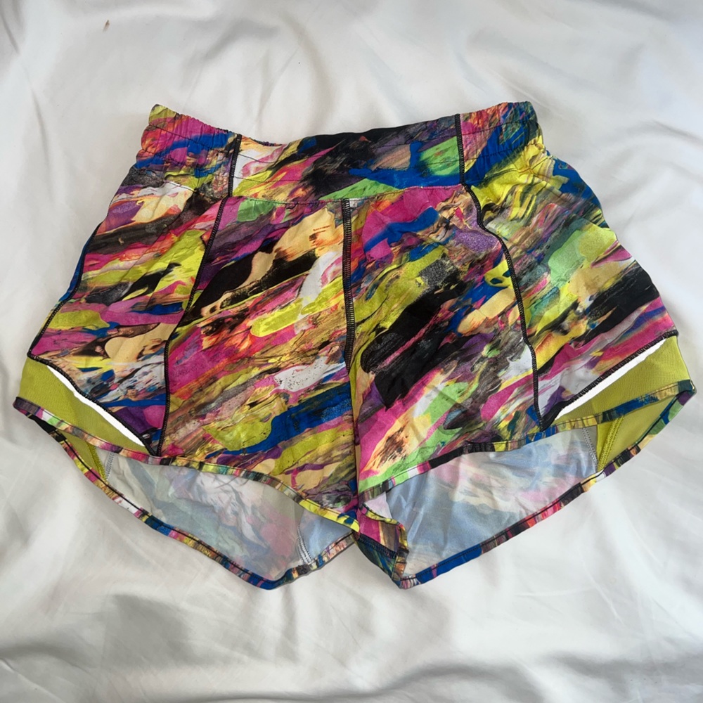 LULULEMON hotty hot shorts